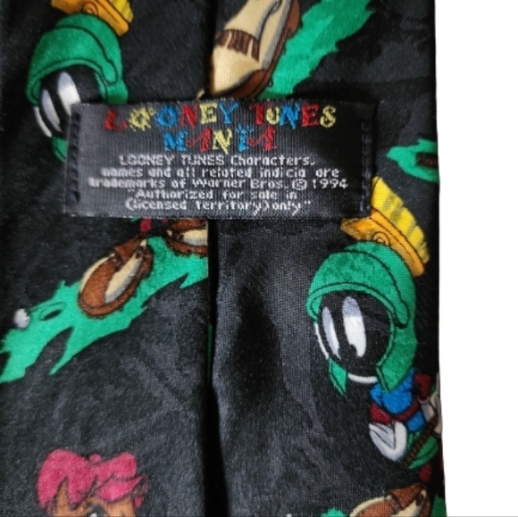 Vintage 1994 Looney toons characters mania golf ties black green - Picture 2 of 3